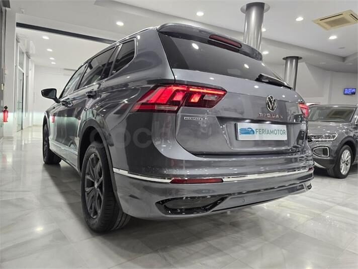 VOLKSWAGEN Tiguan Allspace Life 2.0 TDI